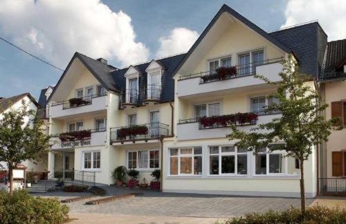 Meerfeld Hotel | Hotel Die Post Meerfeld