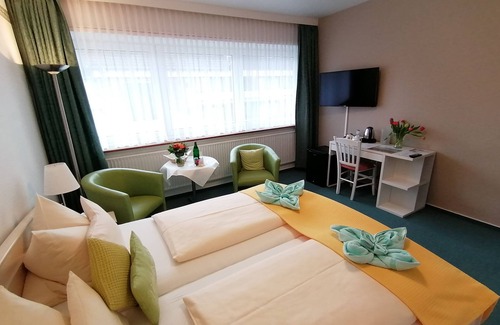 Malente Hotel | Hotel Diekseequell