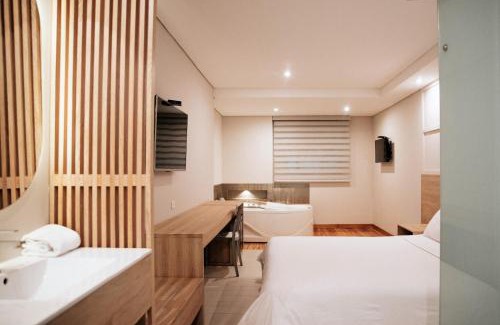 Zona Rosa Hotel | Hotel Dix