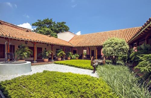Santa Cruz de Mompox Hotel | Hotel Doña Manuela