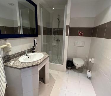 Ganeasa Hotel | Hotel Doi Taurasi