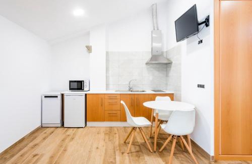 Boqueixon Apartment | Hotel Donas e Cabaleiros