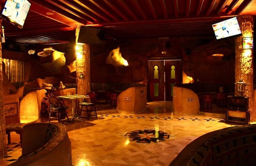 Hammam Chatt Hotel | Hotel Donia