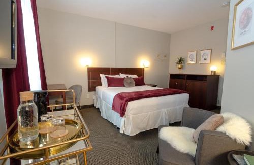 Sainte-Marie Hotel | Hotel Dorion