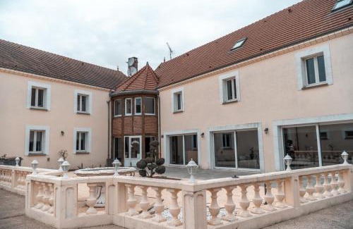 Voue Hotel | HOTEL DU MOULIN