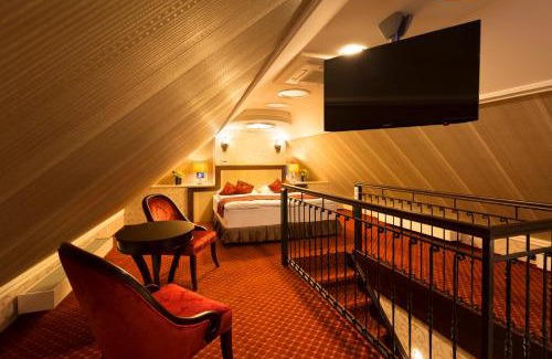 Karlovy Vary Hotel | Hotel Dvorana