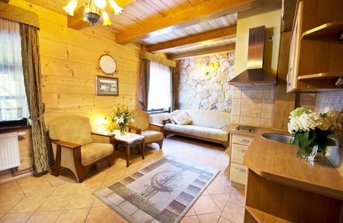 Gorzno Hotel | Hotel Dworek Wapionka