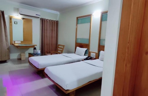 Vapi Hotel | Hotel Easy Retreat