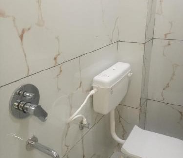 Ujjain Hotel | Hotel Ecosia Private Room's and Restaurants