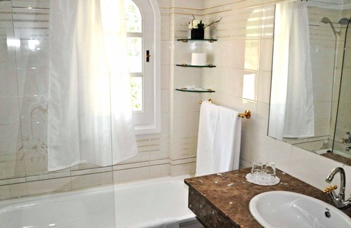 Camprodon Hotel | Hotel Edelweiss Camprodon