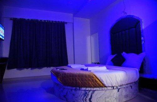 Prabhadevi Hotel | Hotel Edition Blue - Mohammed Ali Road