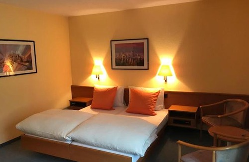 Oberbipp Hotel | Hotel Eintracht