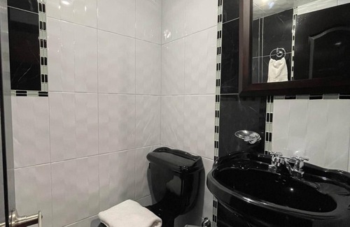 Quinta Paredes Hotel | Hotel Ejecutivo Embajada