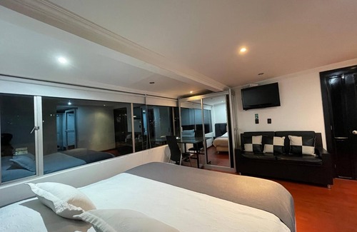 Quinta Paredes Hotel | Hotel Ejecutivo Embajada