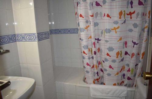 Villanueva de la Canada Hotel | Hotel El Ancla