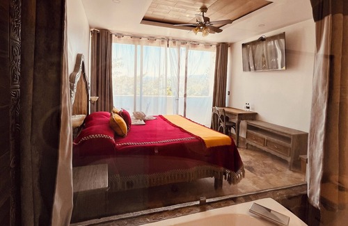 Villa del Carbon Hotel | Hotel El Aguila