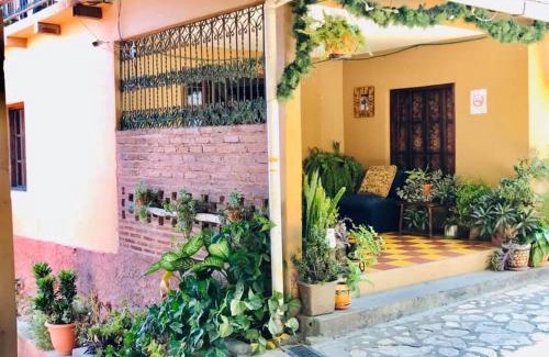 Copan Ruinas Bed & Breakfast | HOTEL EL ALMENDRO