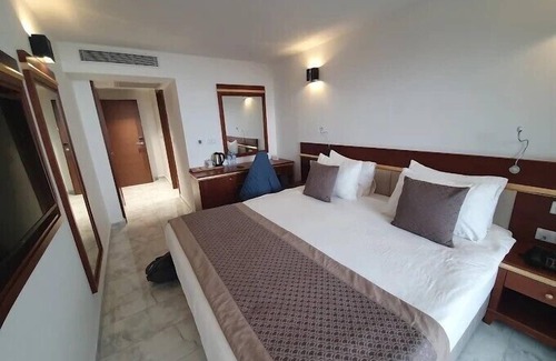 Tizi Ouzou Province Hotel | Hotel El-Arz