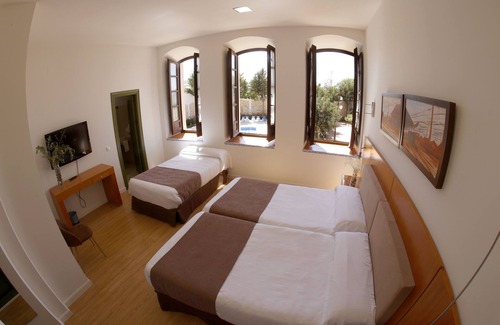 Puente Genil Hotel | Hotel El Carmen