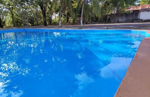 Canas Dulces Bed & Breakfast | Hotel El Cocobolo Food&Rest Room 4 B&B WiFi AC Pkg Free Swimmingpool