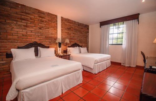 Leon Hotel | Hotel El Convento Leon Nicaragua