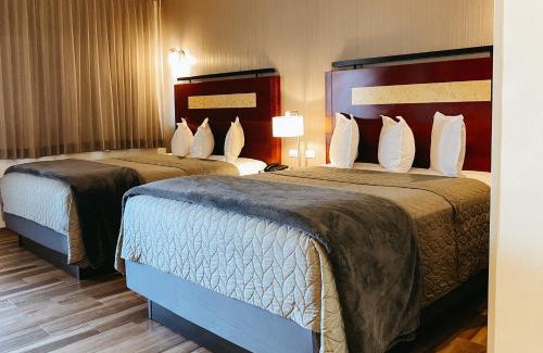Tecate Hotel | Hotel El Dorado