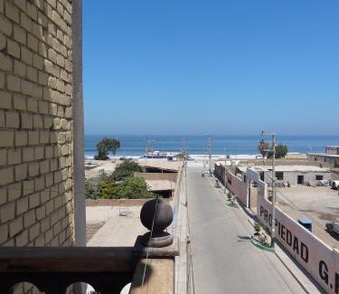 Pacasmayo Hotel | Hotel El Mirador KITE-SURF, WIND-SURF AND SURF
