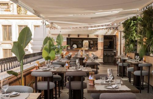 Historic Center of Estepona Hotel | Hotel El Pilar Andalucia