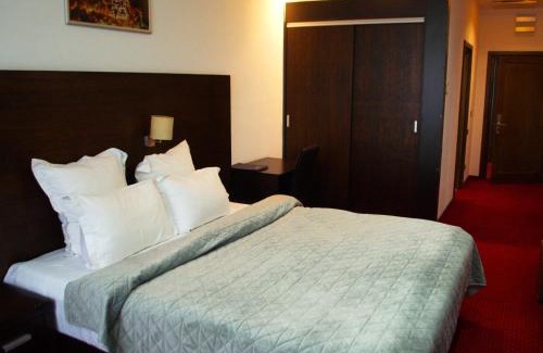 Bacau Hotel | Hotel EMD