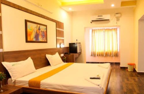 Pallam Hotel | Hotel Emerald Regency