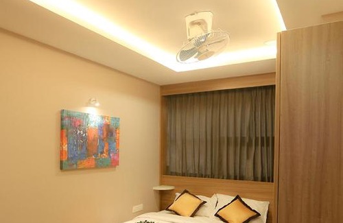 Kanhangad Hotel | Hotel Emirates