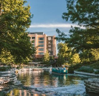 Tobin Hill Hotel | Hotel Emma at Pearl on the Riverwalk