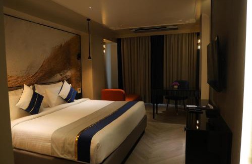 Amravati Hotel | HOTEL EMPIRE STAY