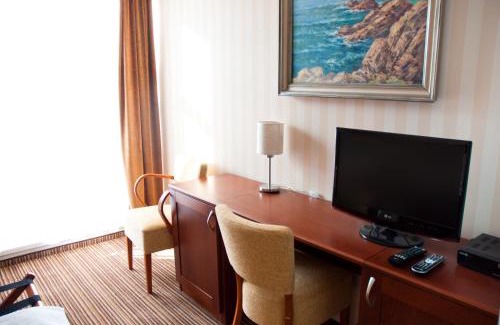 Rajecke Teplice Hotel | Hotel Encian