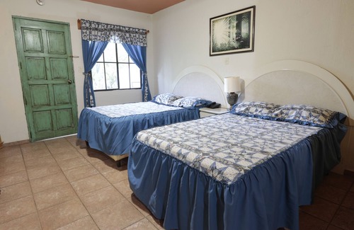 San Ignacio Hotel | Hotel Entre Pinos