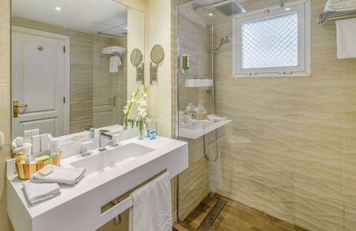 Laguna de Santiago Hotel | Hotel Jardín Tecina