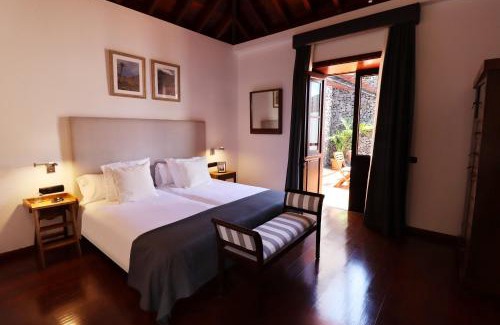 Hermigua Hotel | Hotel Escuela Rural Casa Los Herrera