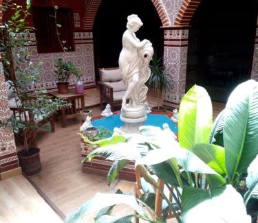 Osuna Hotel | Hotel Esmeralda