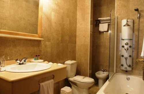 Osuna Hotel | Hotel Esmeralda