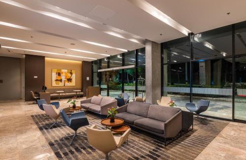 El Castillo Hotel | Hotel Estelar Square