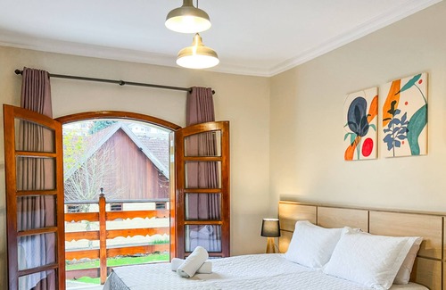 Capivari Hotel | Hotel Euro Suite Campos do Jordão