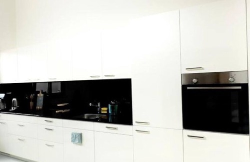 St. Gallen Apartment | Hotel Fürstenland Kybunpark free parking Netflix central Whg1
