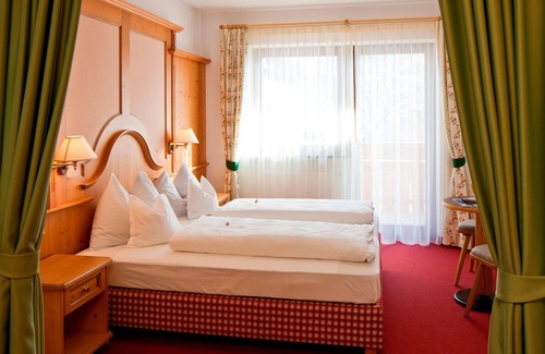 Pfalzen Hotel | Hotel Falken
