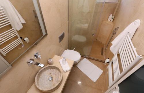 Ardenice Hotel | Hotel Familja