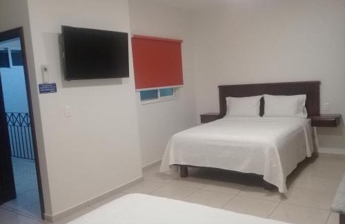 La Barca Hotel | HOTEL FINA INN