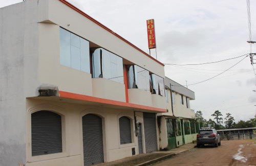 Pedro Vicente Maldonado Hotel | Hotel Flor Del Campo