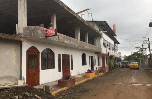 Pedro Vicente Maldonado Hotel | Hotel Flor Del Campo