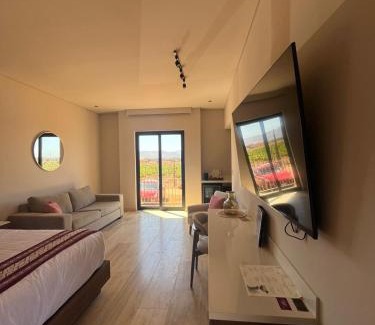 Ejido El Porvenir Hotel | Hotel Flores de Sal-Valle de Guadalupe