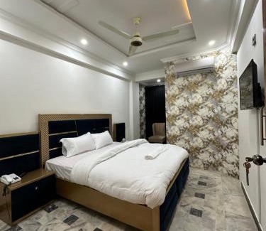 G-6 Sector Hotel | Hotel Flower of Capital