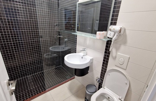 Tirana Hotel | Hotel Frekel